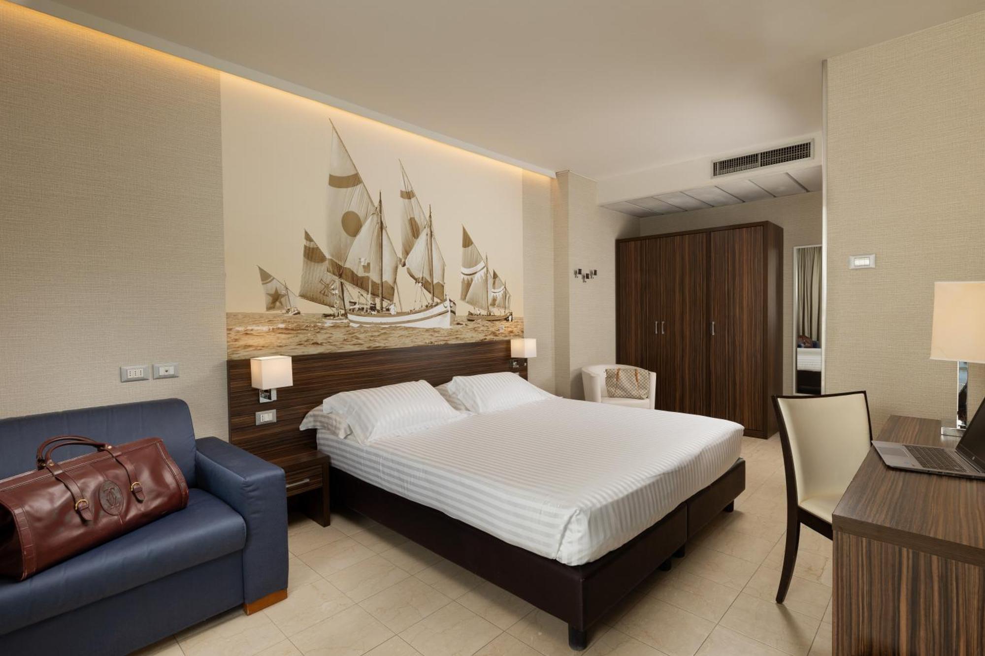 Mercure Rimini Lungomare Esterno foto