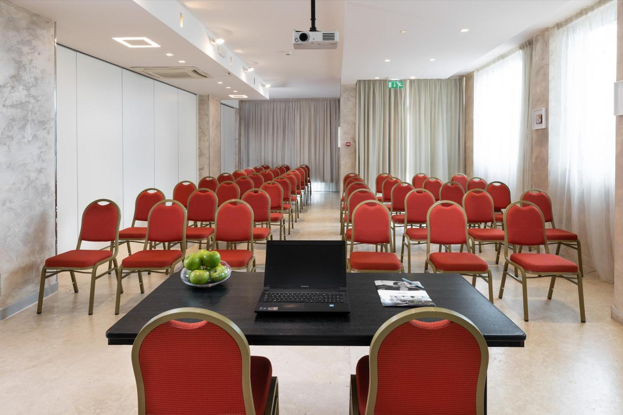 Mercure Rimini Lungomare Esterno foto